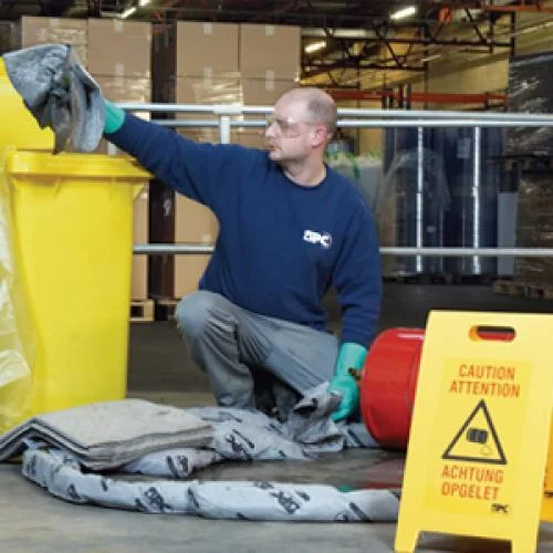 FillWyI1MDAiLCI1MDAiXQ SPILL KIT MRO tmb3
